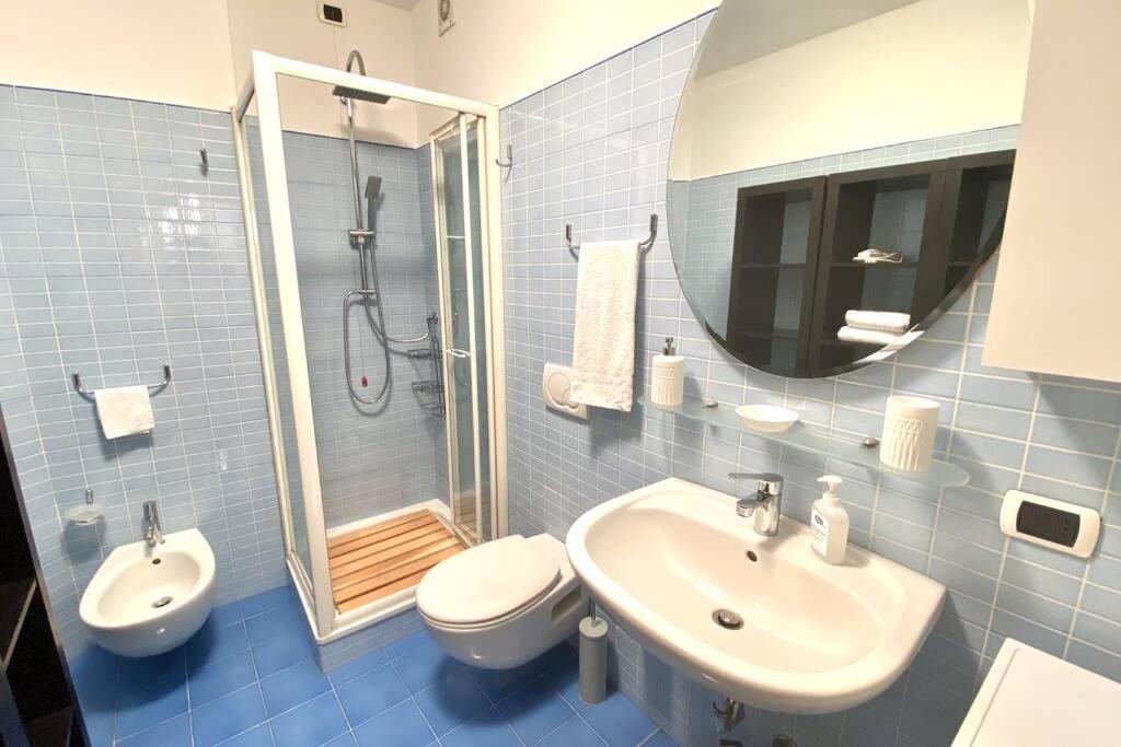 Boutique Apartment In Milano Center: Duomo Scala Екстериор снимка